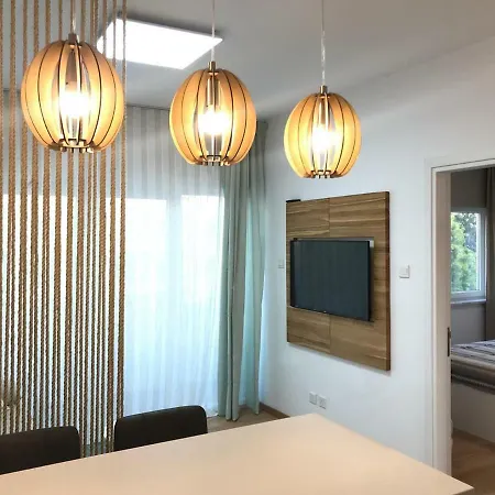 Modern In Dassoudi Beach * Λεμεσός
